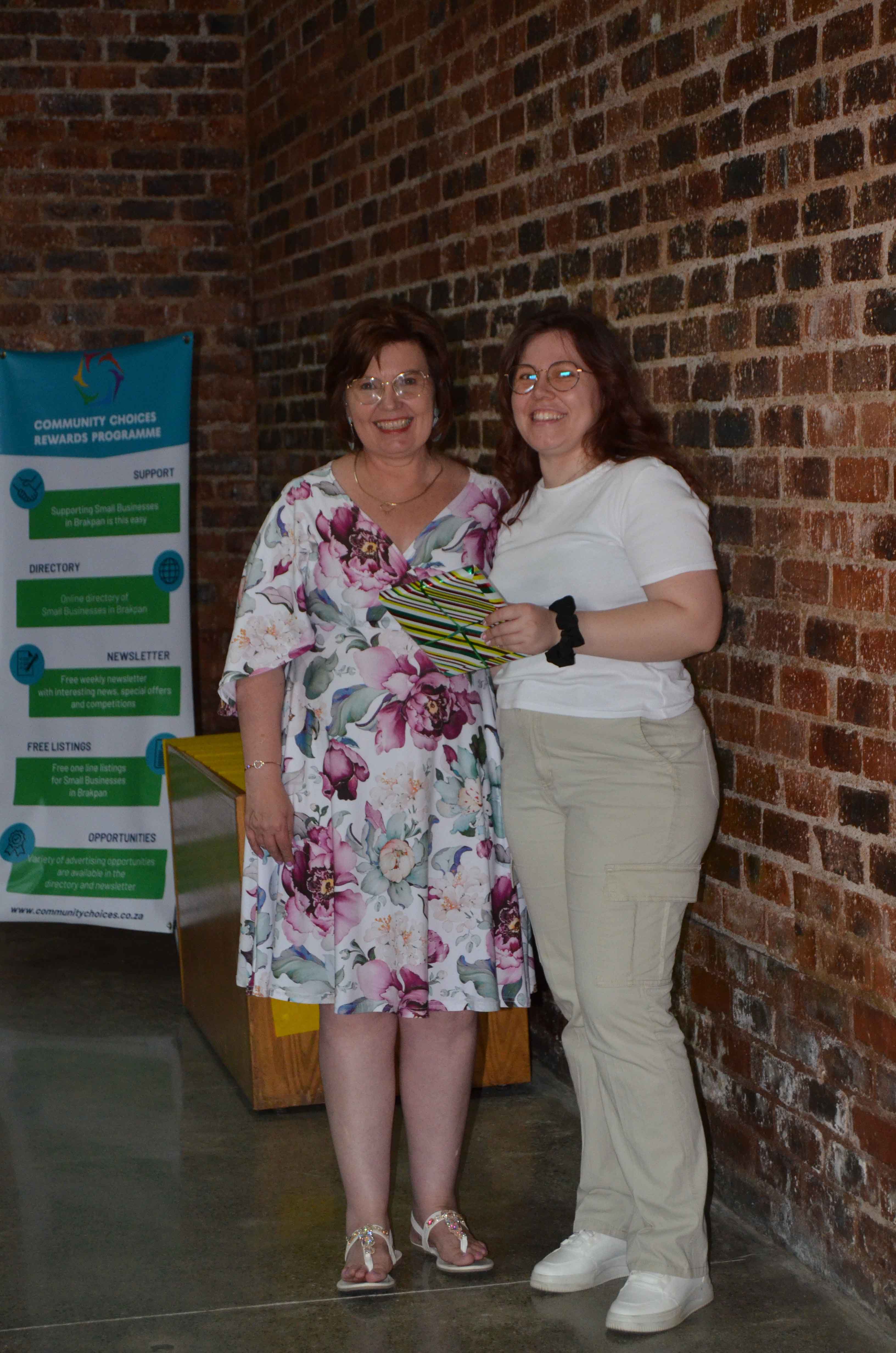 DSC_0281 copy Mientjie Kleinhans with Saskia Steyn